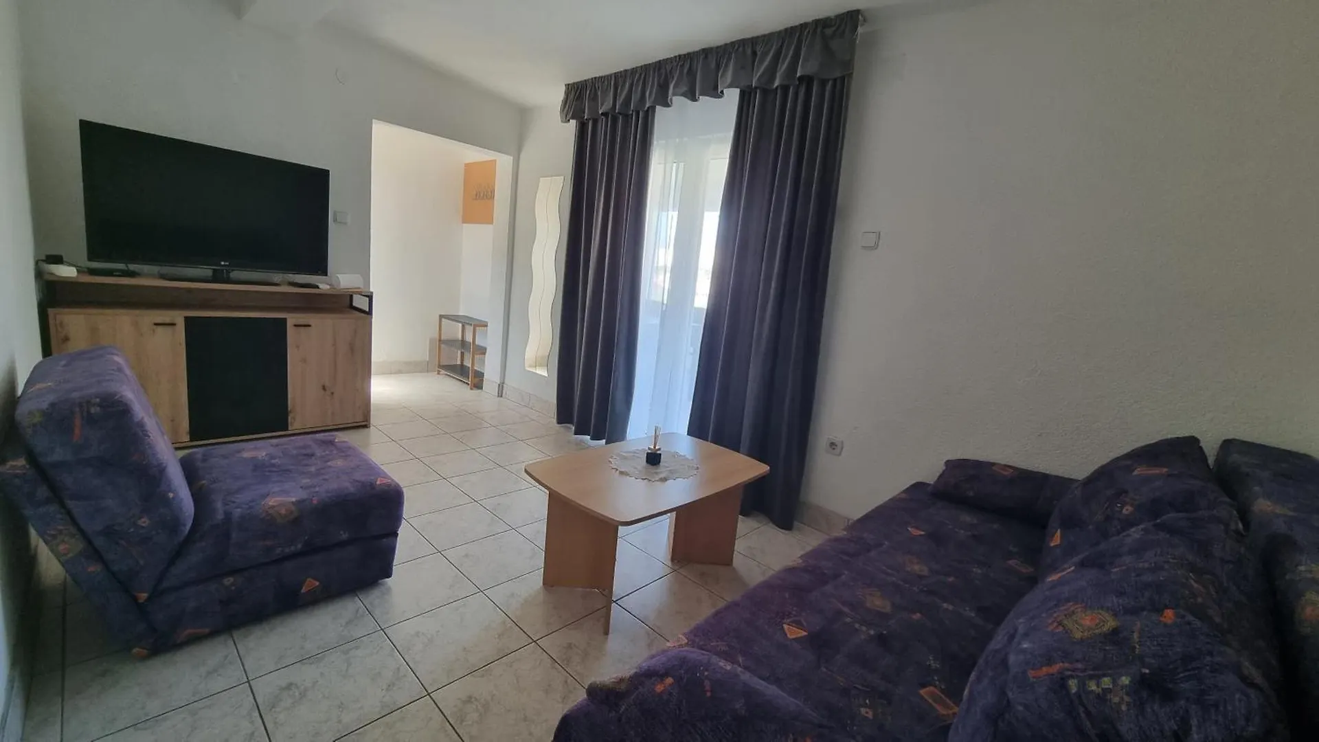 Apartments Seso Pag Town 0*,