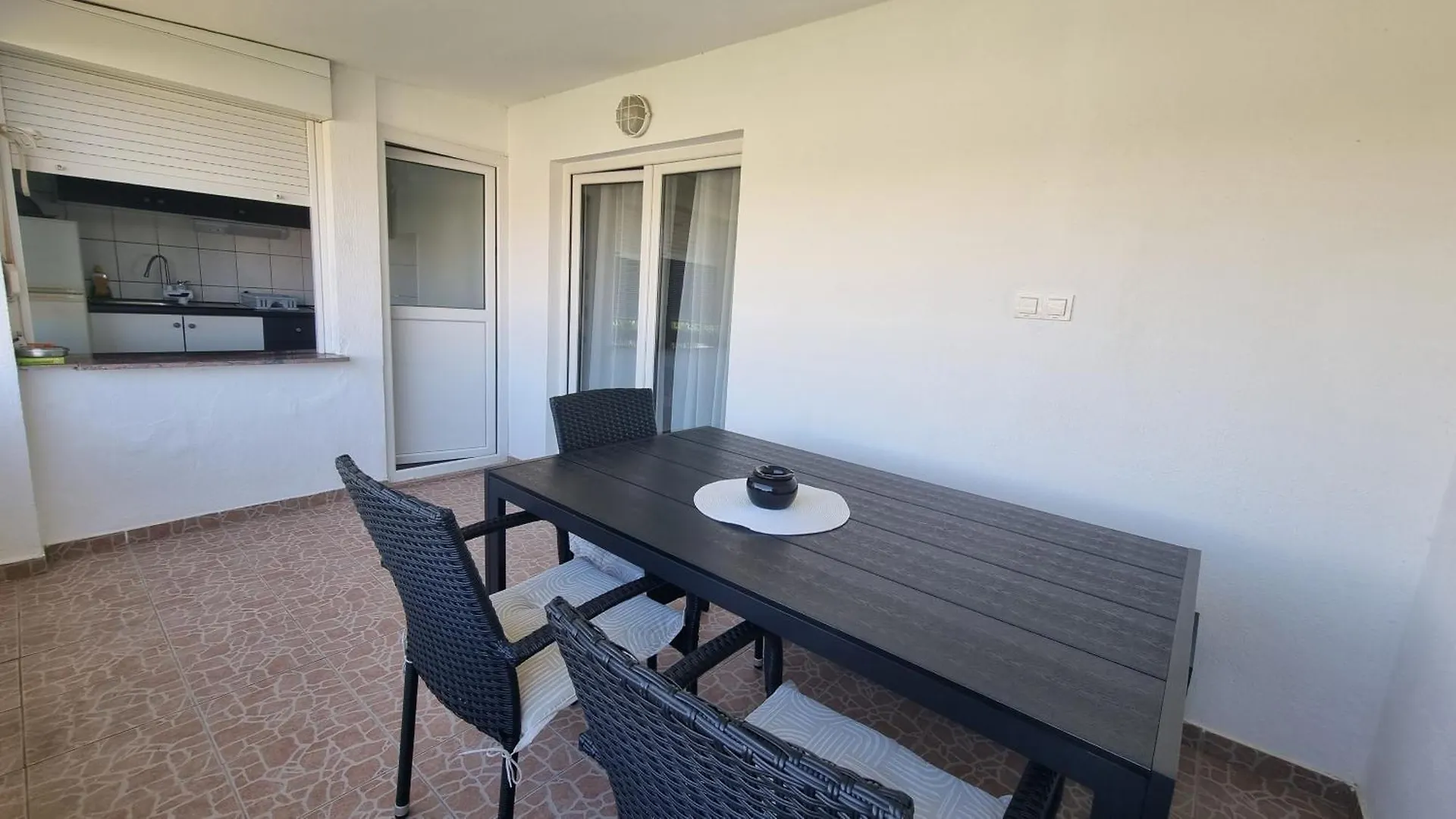Apartments Seso Pag Town 0*,  Croatia
